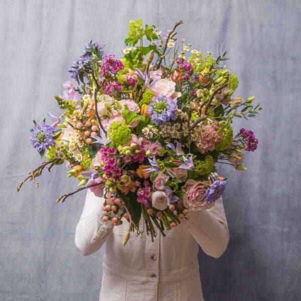 parma-violet-Mothers-Day-Bouquet